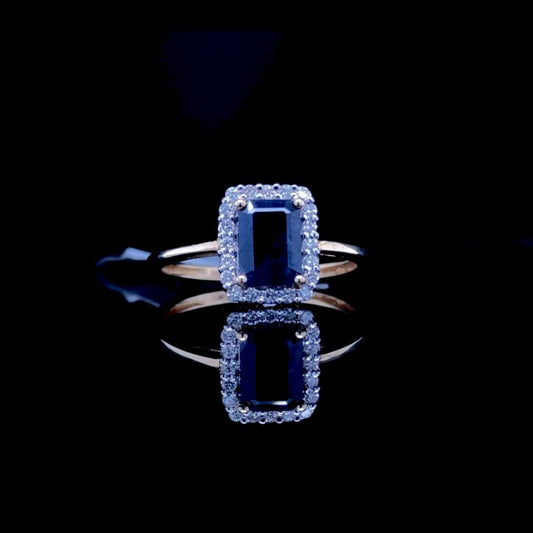 159932 - 1.20 ctw Sapphire and diamond ring