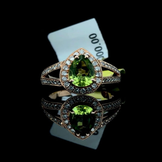 145836 - 1.75 ctw peridot and diamond ring