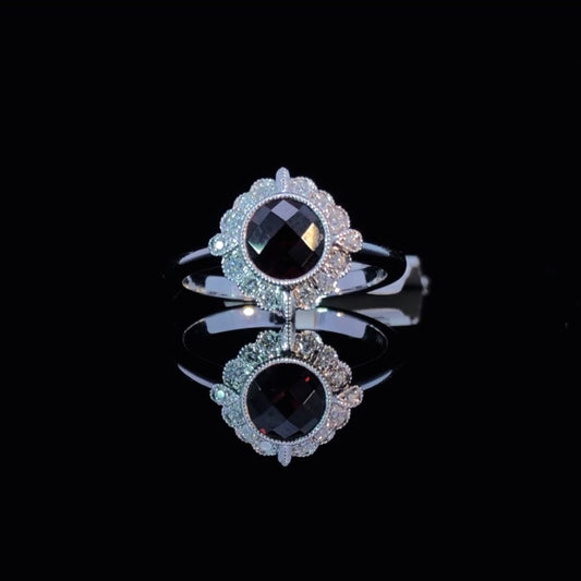 157656 - 1.30 ctw garnet and diamond ring