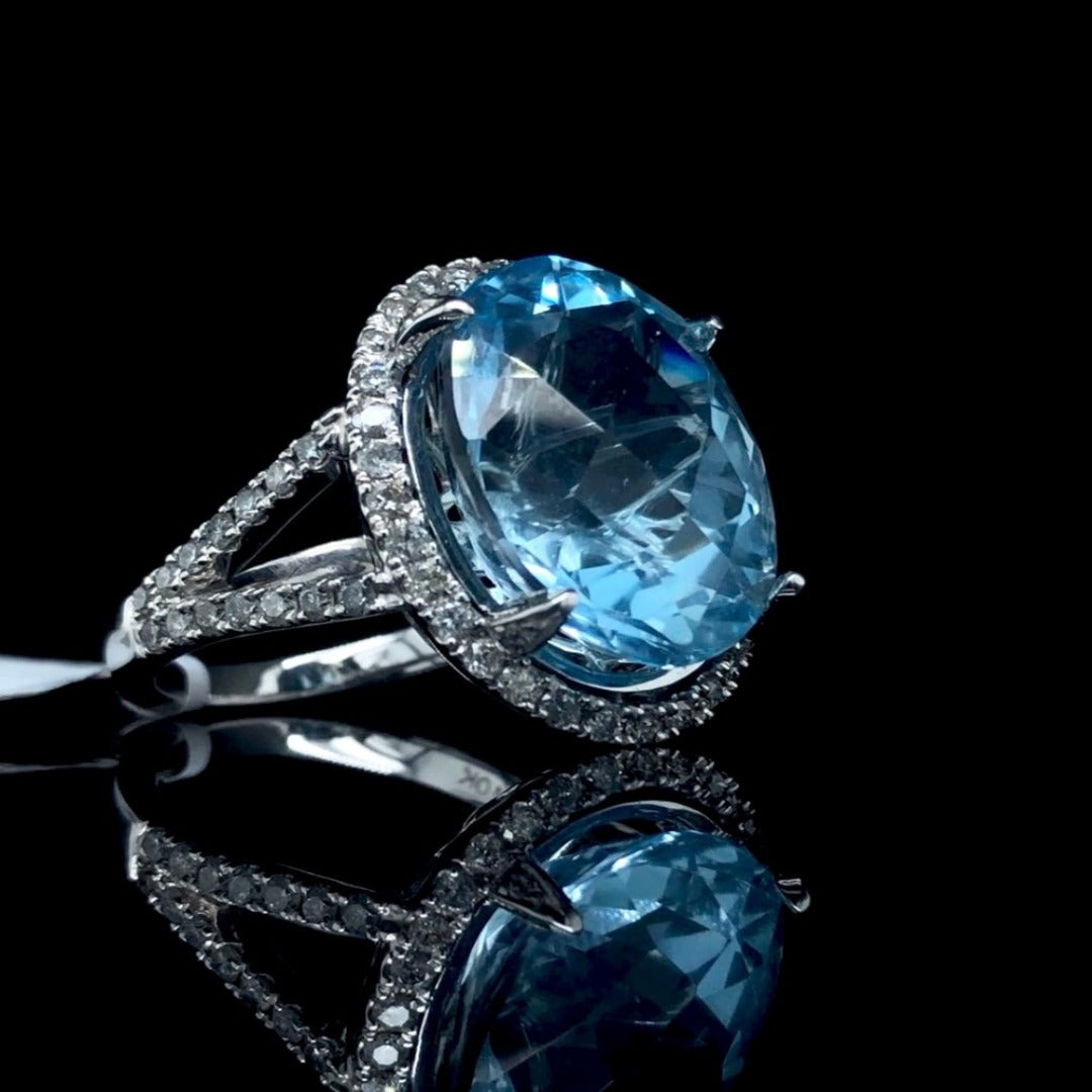 156615 - 21.90 ctw blue topaz and diamond ring