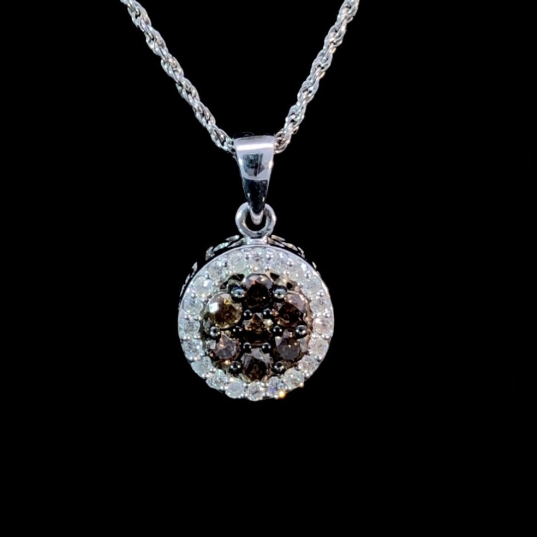 150952 - .72 ctw diamond pendant