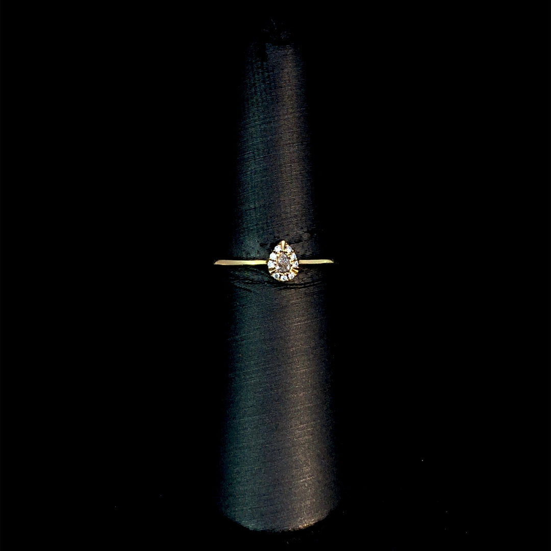165906 - .08 ctw diamond ring