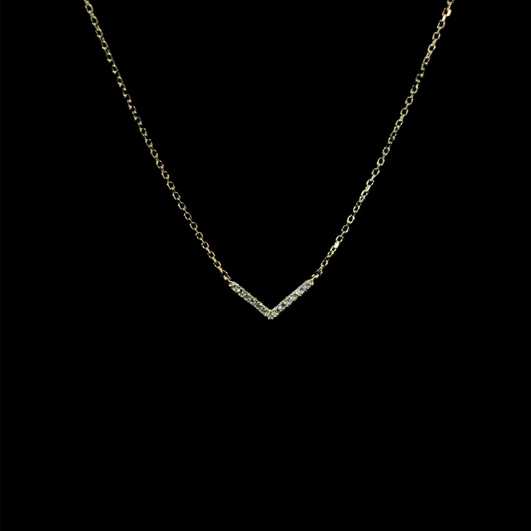 165974 - .06ctw diamond necklace
