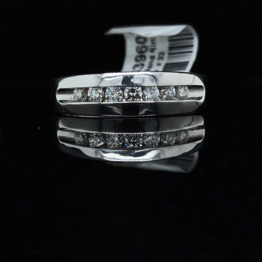143960 - .49 ctw diamond band