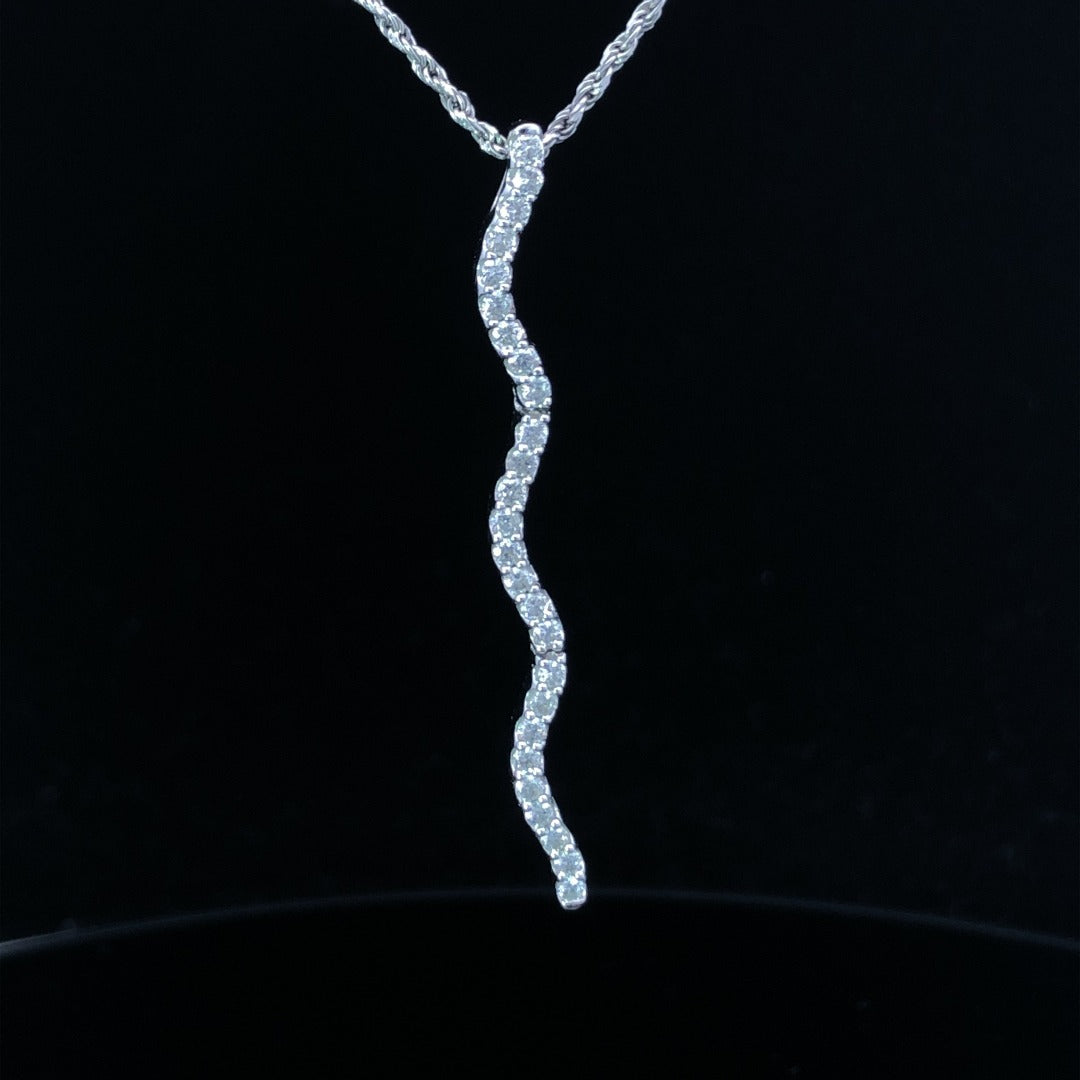 155606 - .33 ctw diamond pendant
