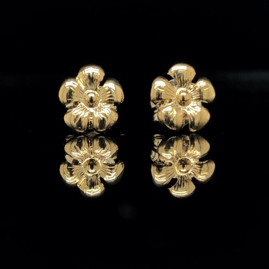 Gold earrings