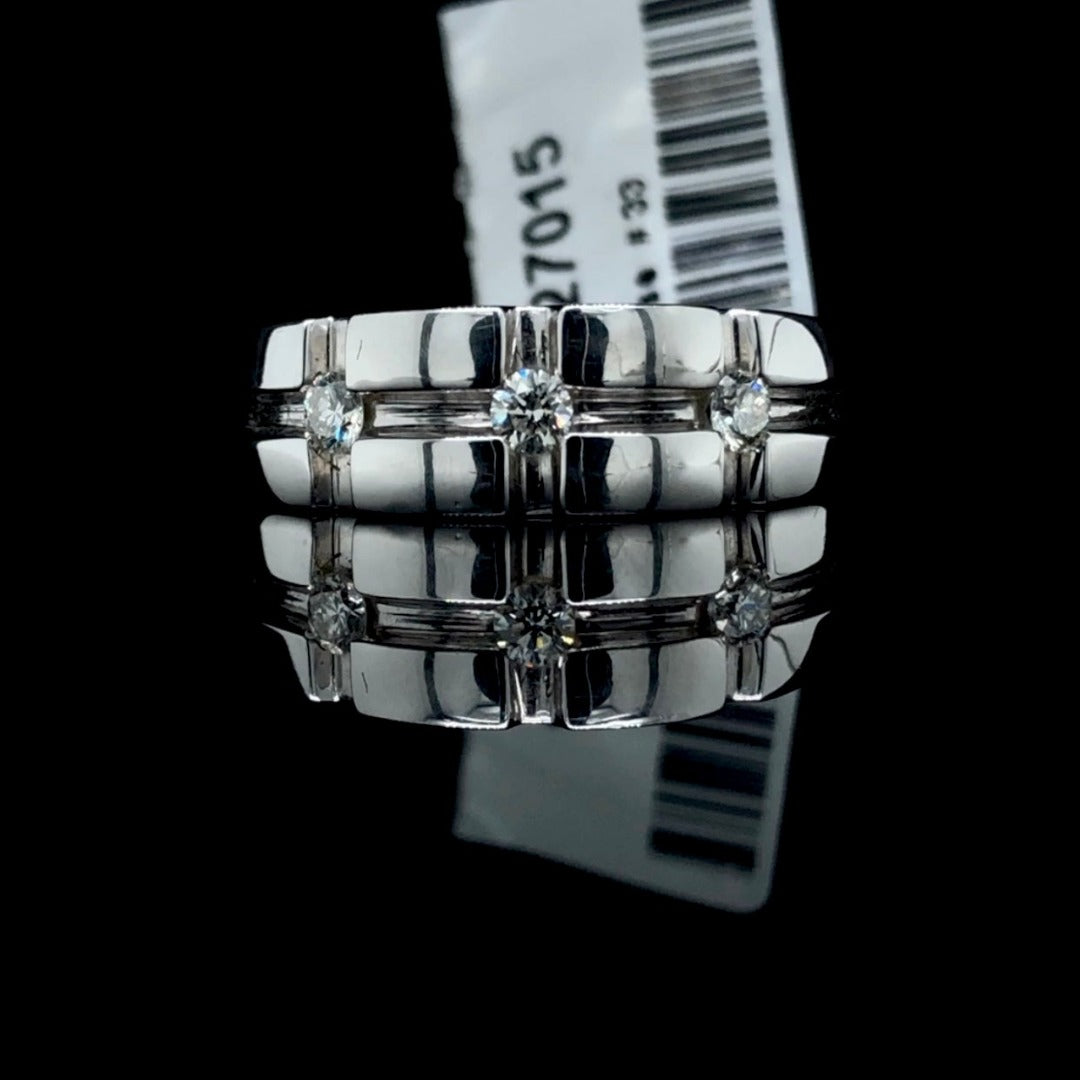127015 - .30 ctw diamond band