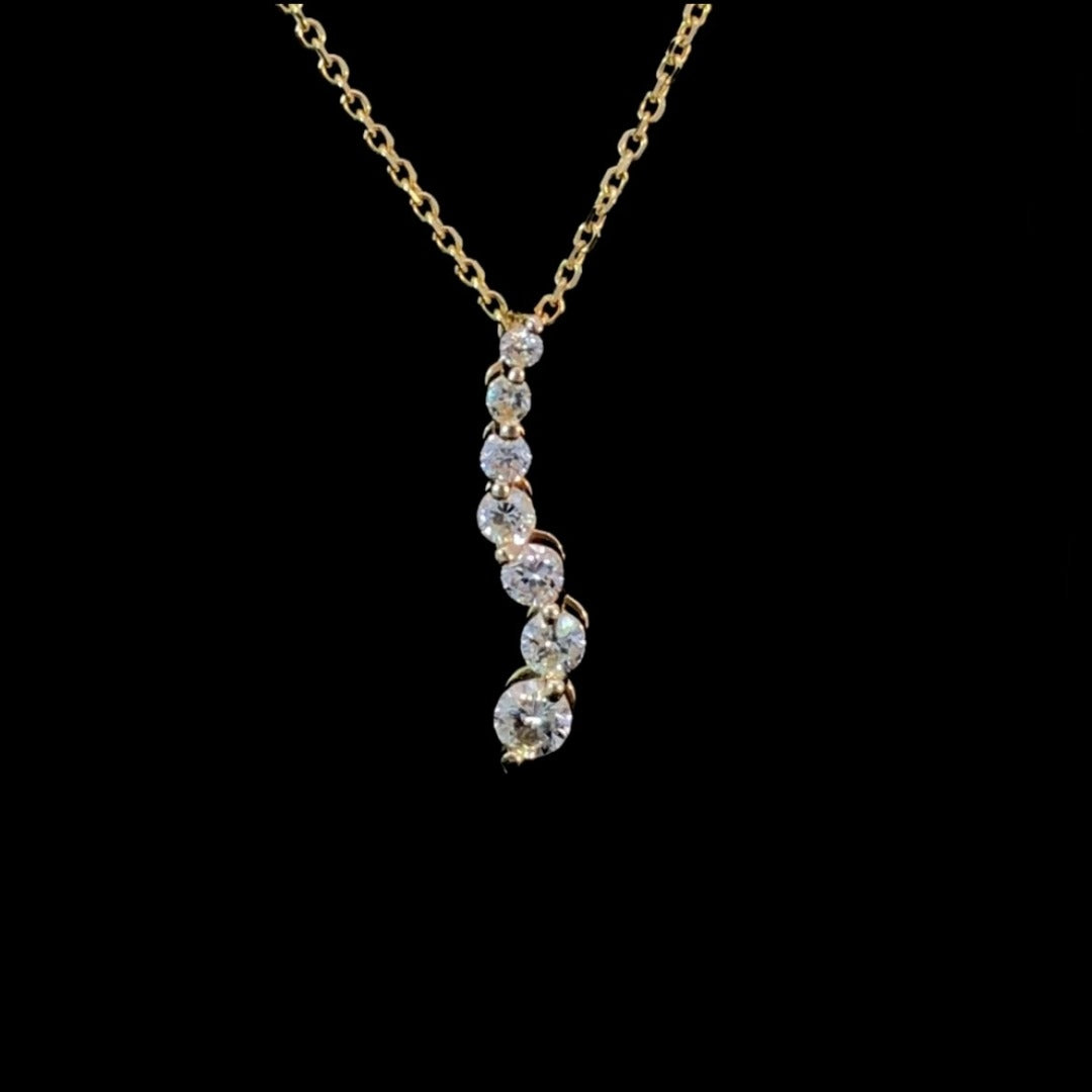 133104 - .50 ctw diamond pendant