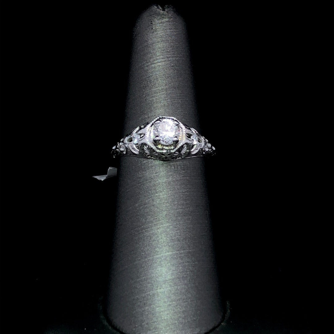 161332 - .60 ctw diamond ring