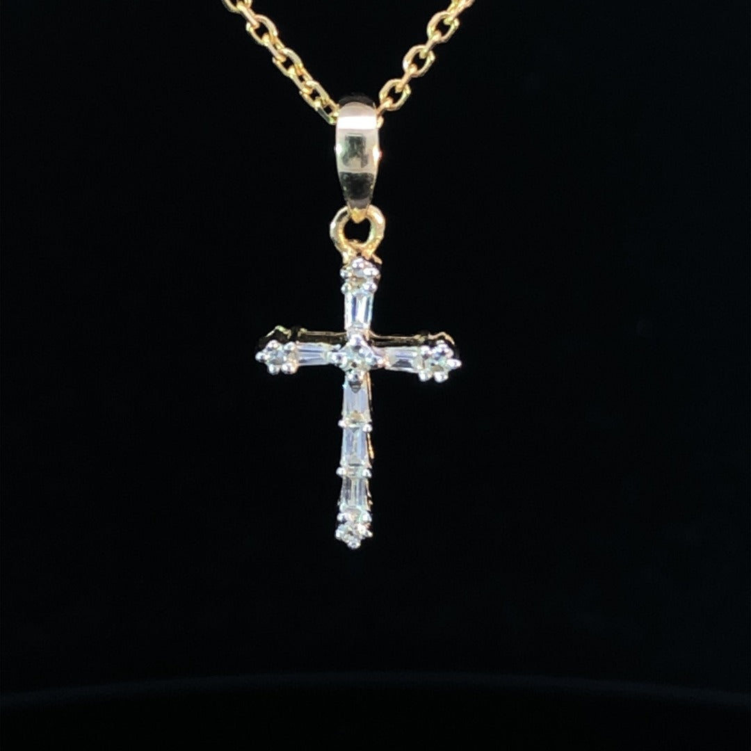 158969 - .15 ctw diamond pendant