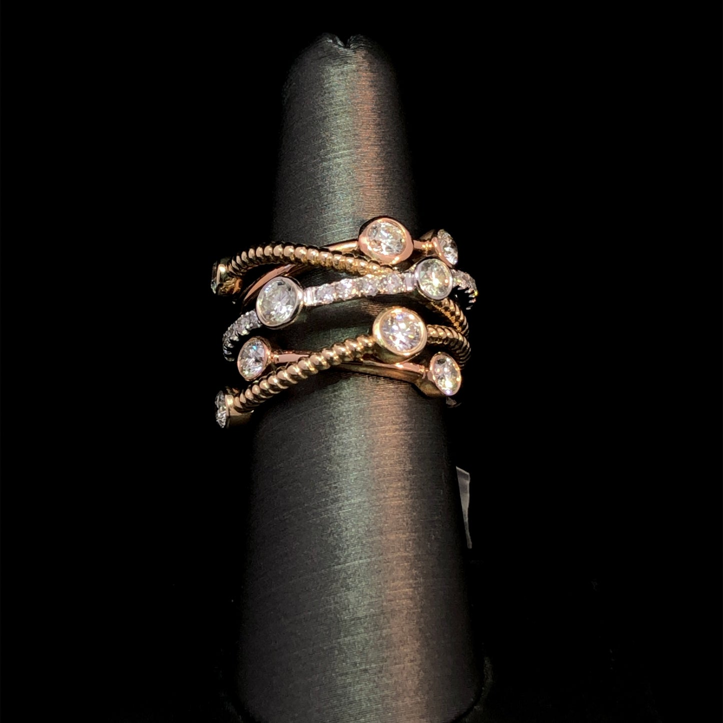 159319 - 1.82 ctw diamond ring