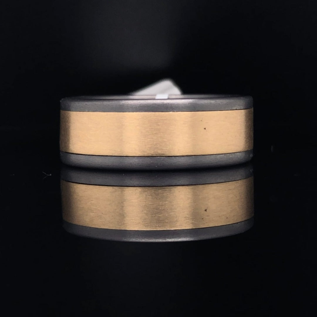 8 mm tantalum and gold ring