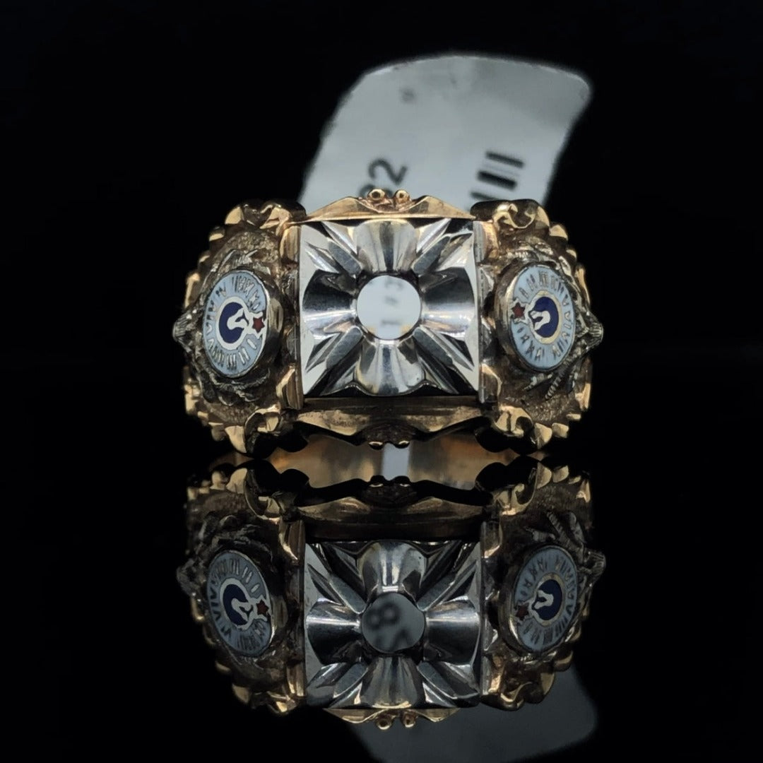 126882 - 10 kt gold lodge ring