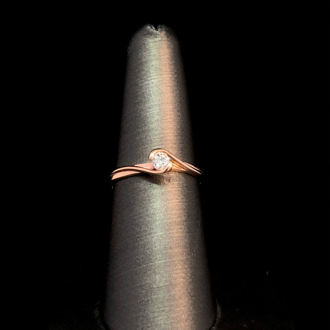 147769 - .15 ct diamond ring