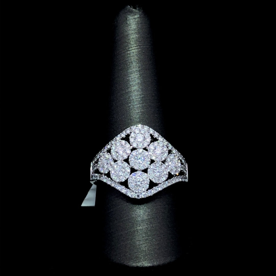 149585 - 1.52 ctw diamond ring
