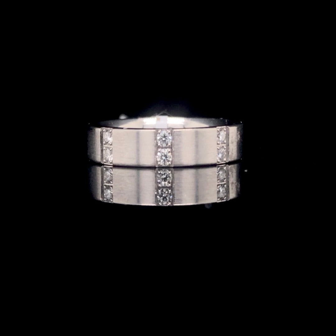 122121 - .32 ctw diamond band