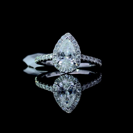161750 - 1.23 ctw diamond ring