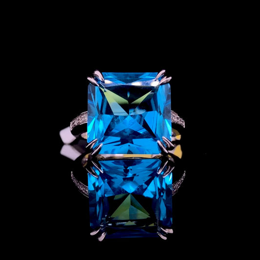 155544 - 12.83 ctw Blue topaz and diamond ring