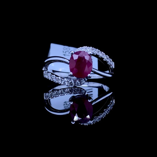 158338 - 1.67 ctw ruby and diamond ring