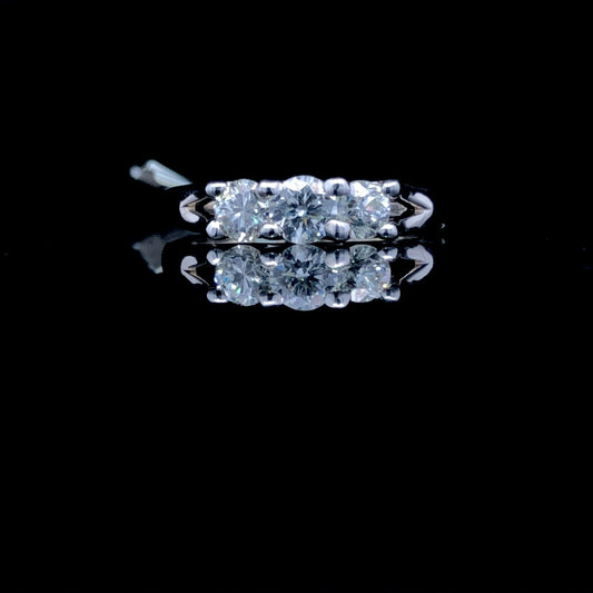 161419 - .87 ctw diamond ring