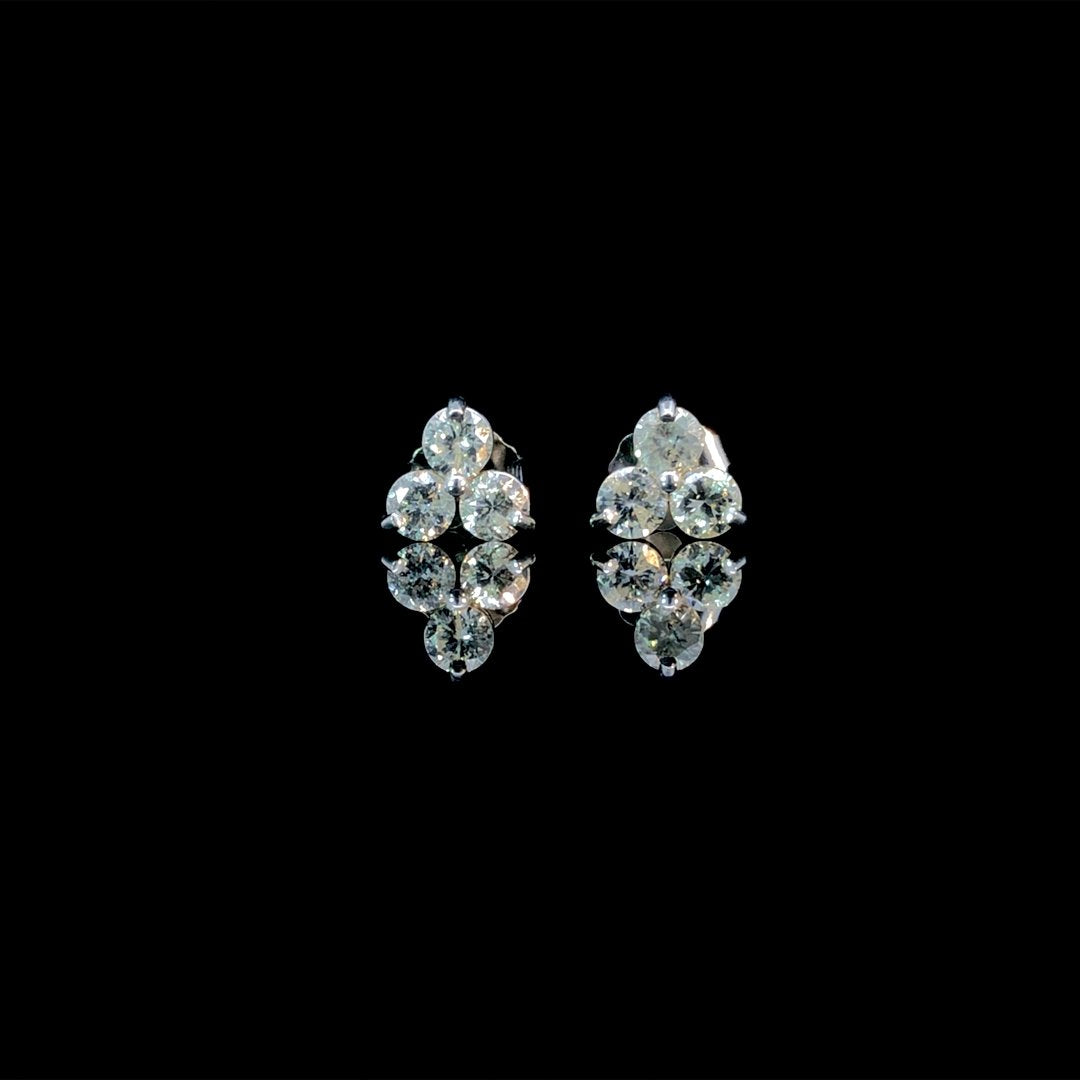 164469 - .87 ctw diamond studs