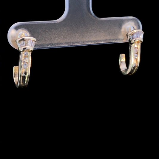 161761 - .23 ctw diamond hoops