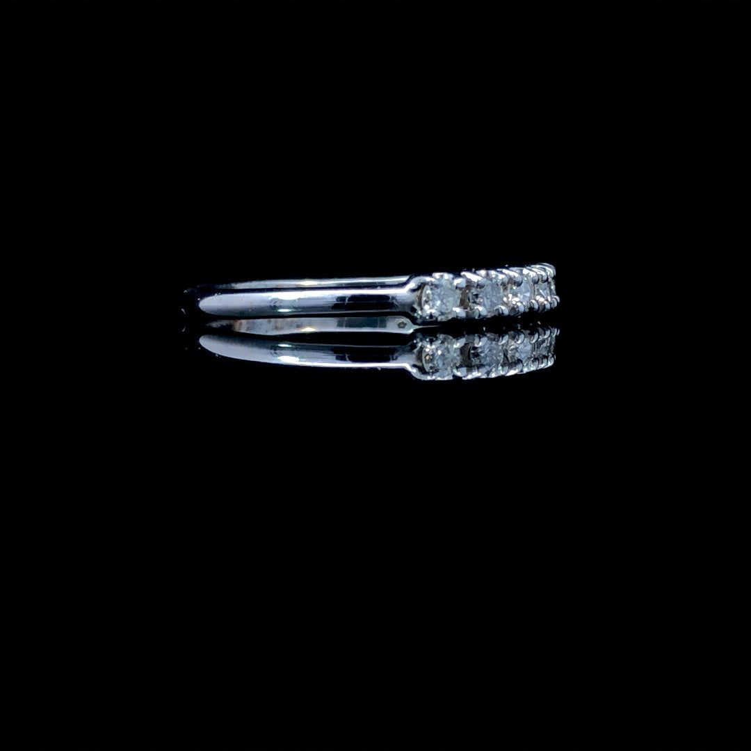 163843 - .25 ctw diamond band