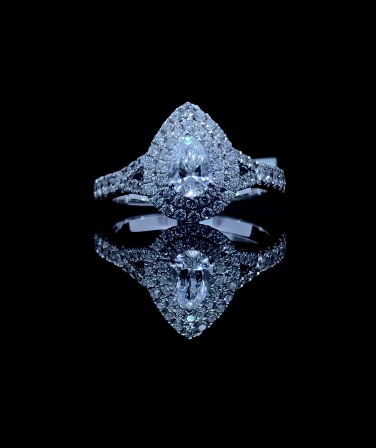 158677 - .93 ctw pear shaped diamond ring