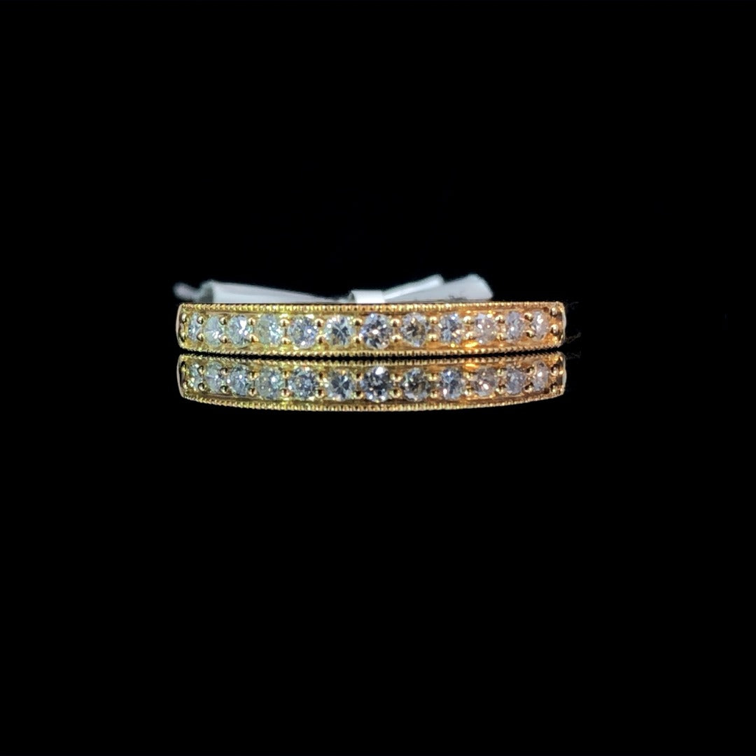 148169 - .21 ctw diamond band