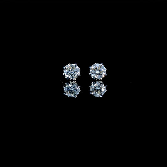 164321 - .82 ctw diamond studs