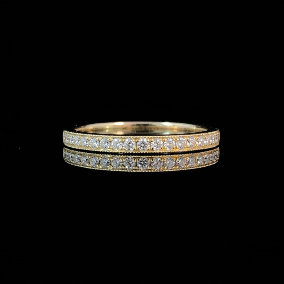 166090 - .13 ctw diamond band