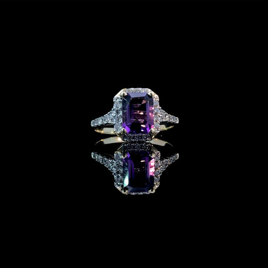 164132 - 1.70 ctw amethyst and diamond ring