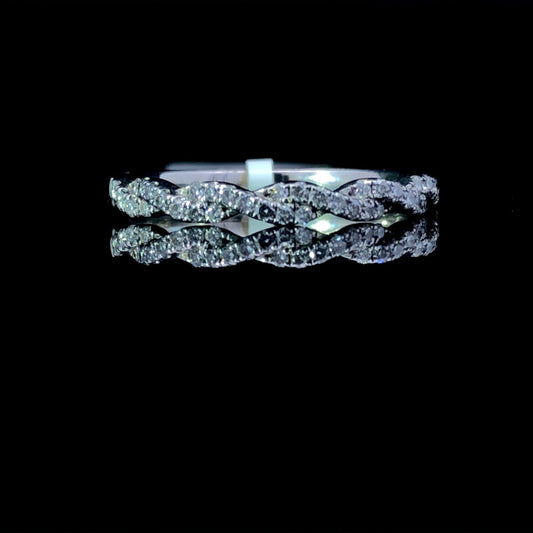 153690 - -.20 ctw diamond band