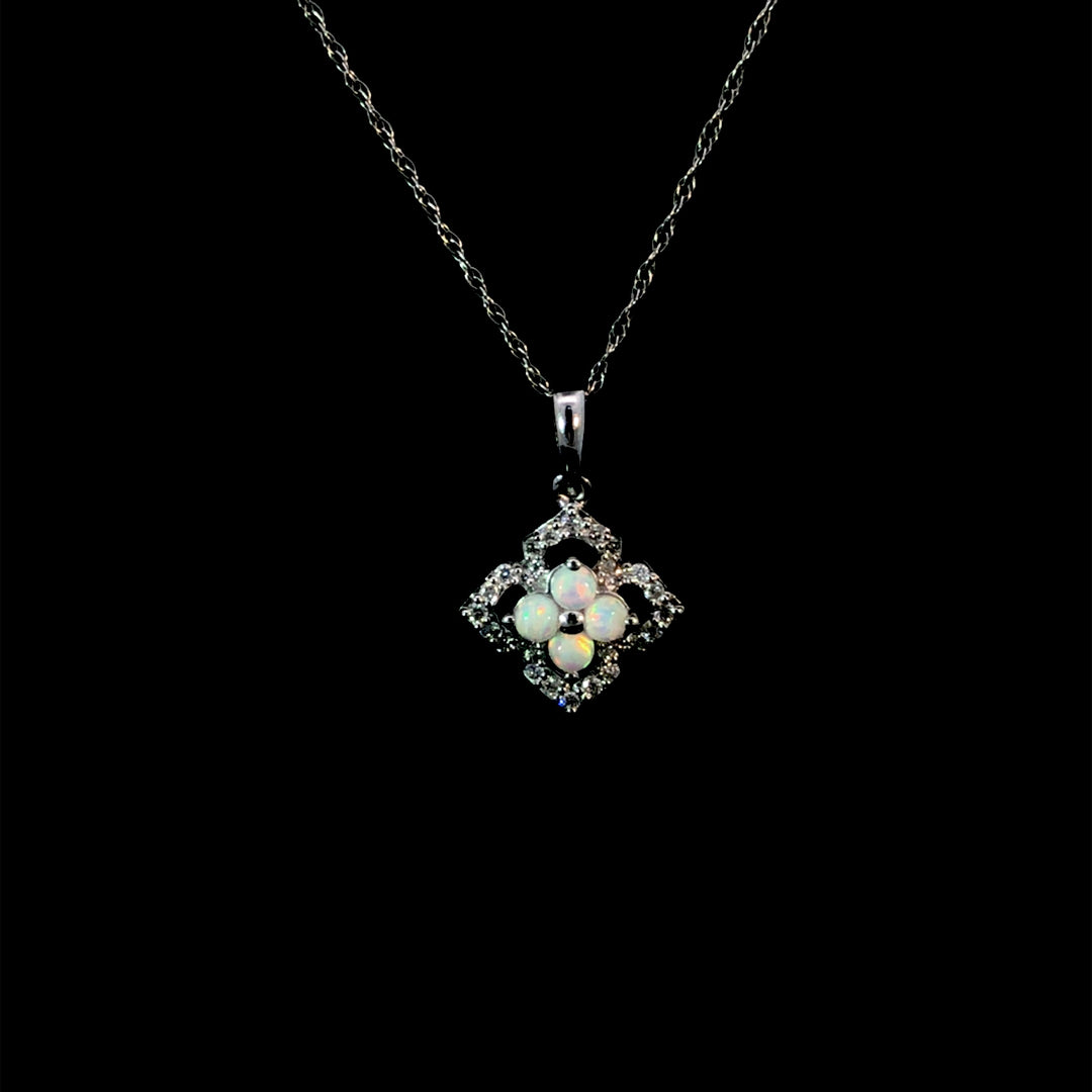 162781 - Opal and diamond pendant