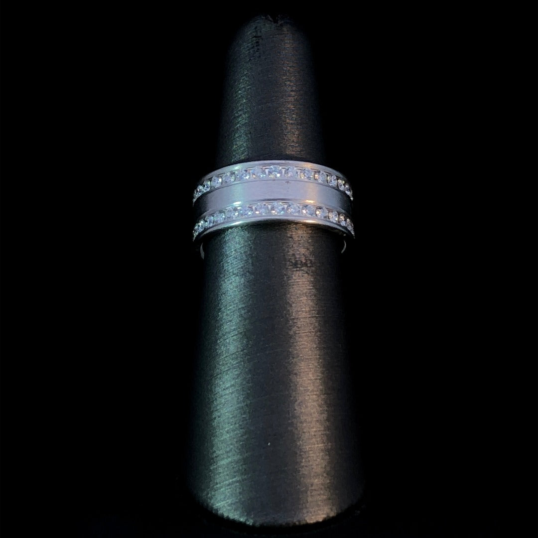 1.24 ctw wedding band