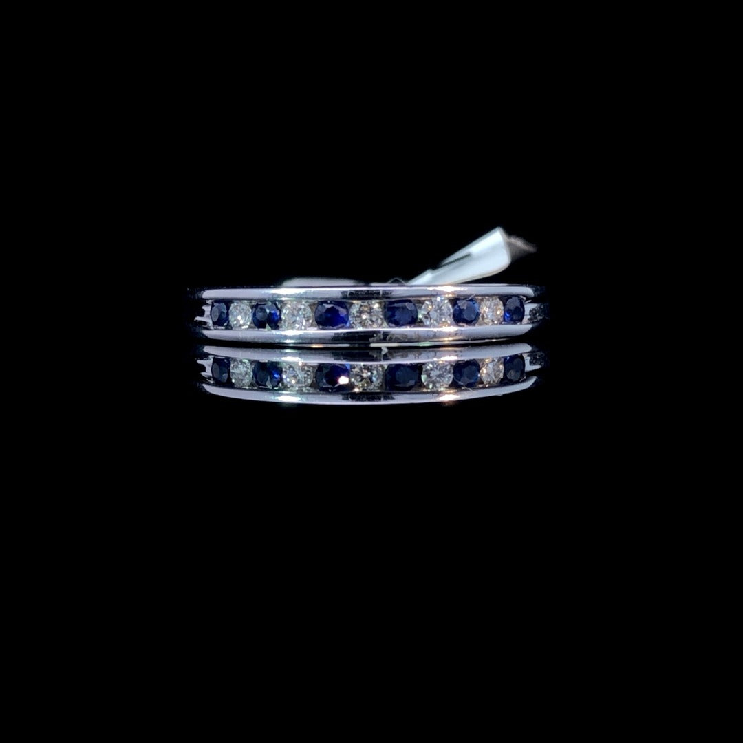 157359 - .20 ctw sapphire and diamond band