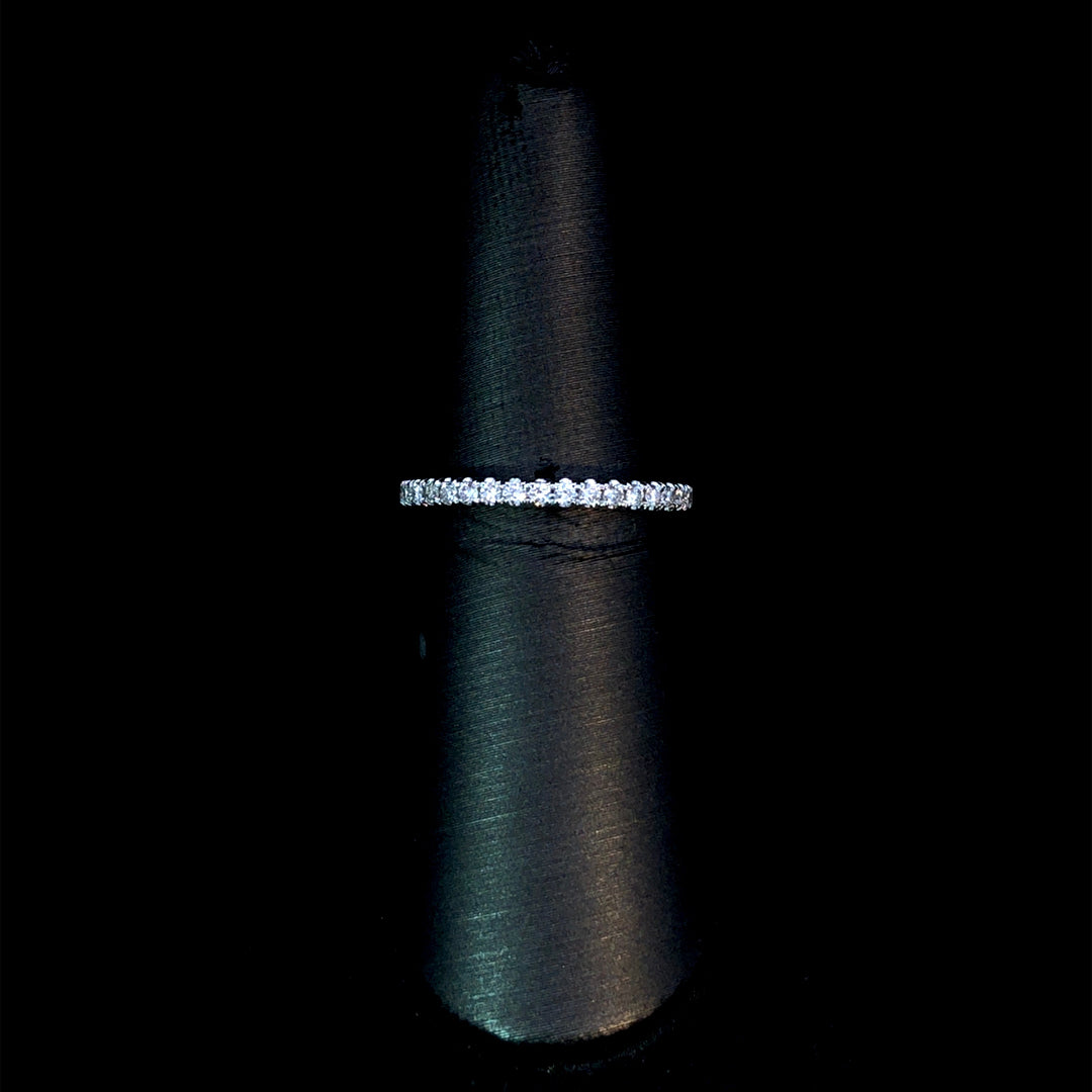 165448 - .29 ctw diamond band