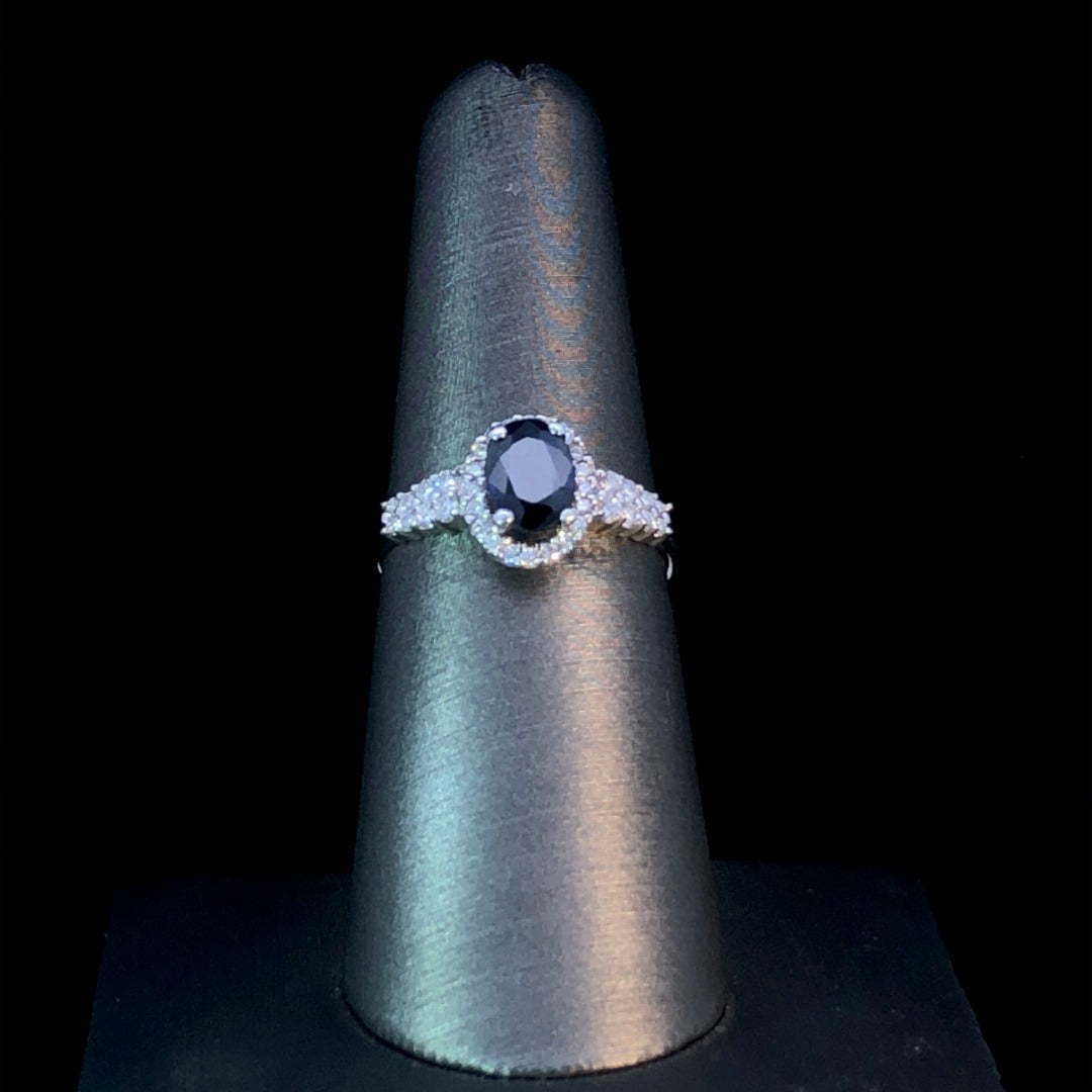 159590 - 1.37 ctw sapphire and diamond ring