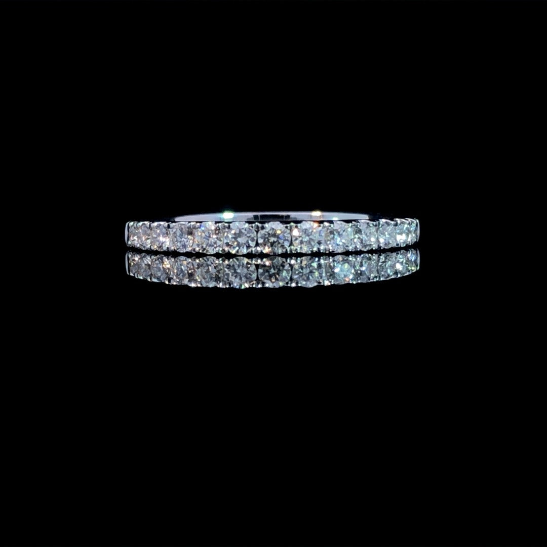 163218 - .34 ctw diamond band