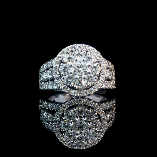 158899 - 3.00 ctw diamond cluster ring