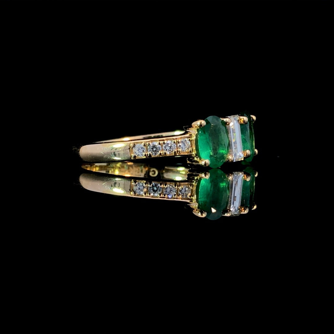 1.69 ctw emerald and diamond ring