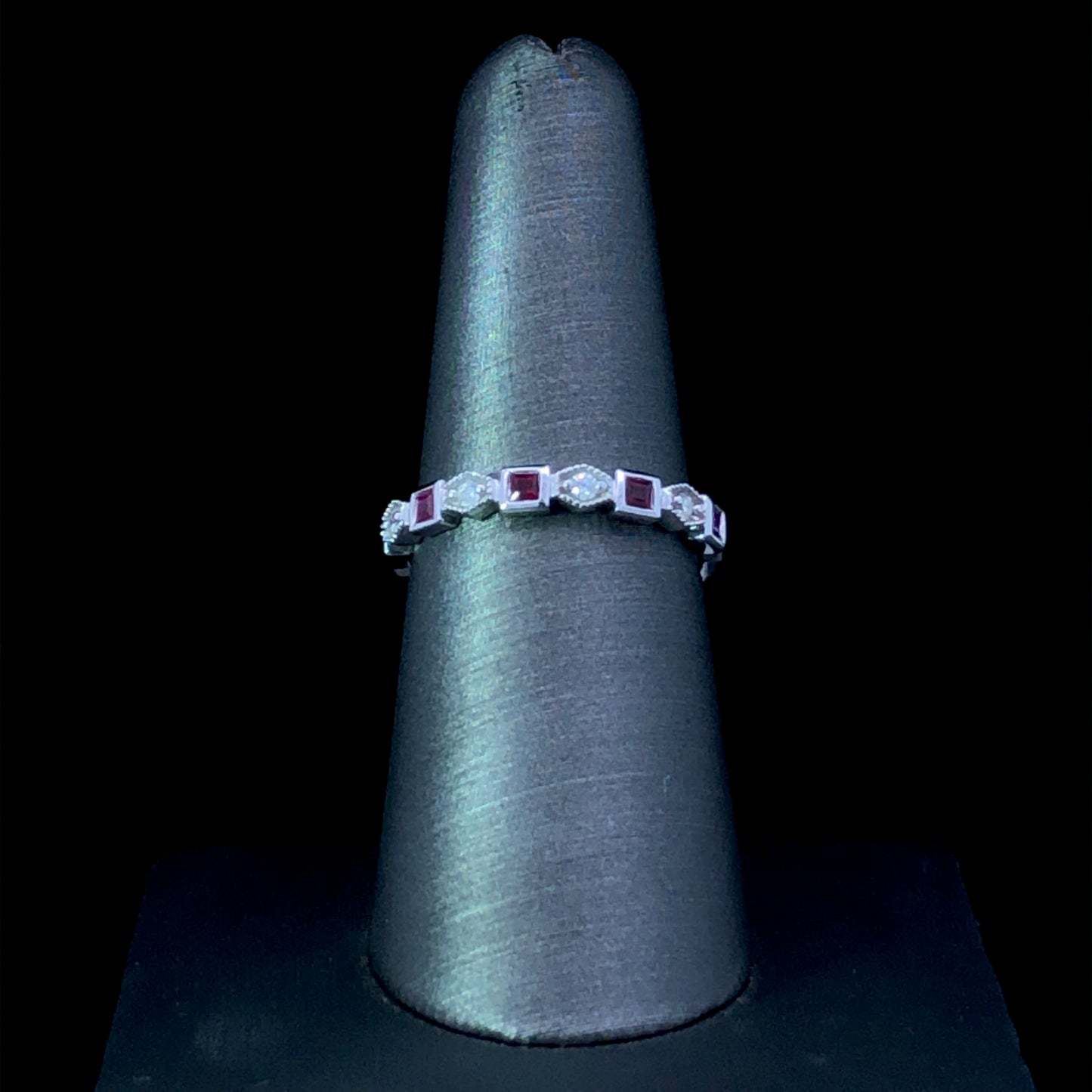 150865 - .36 ctw diamond and ruby band