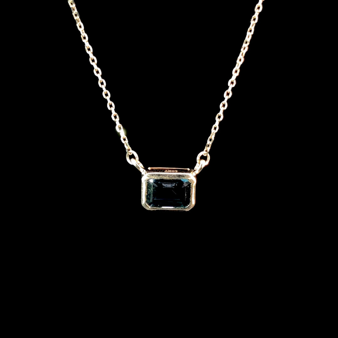 166552 - .50ctw topaz necklace