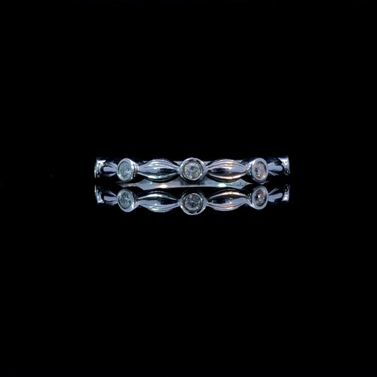 163452 - .10 ctw diamond band