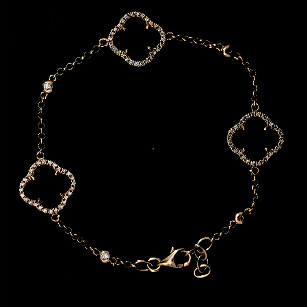 164933 - 4.24 ctw diamond and onyx bracelet