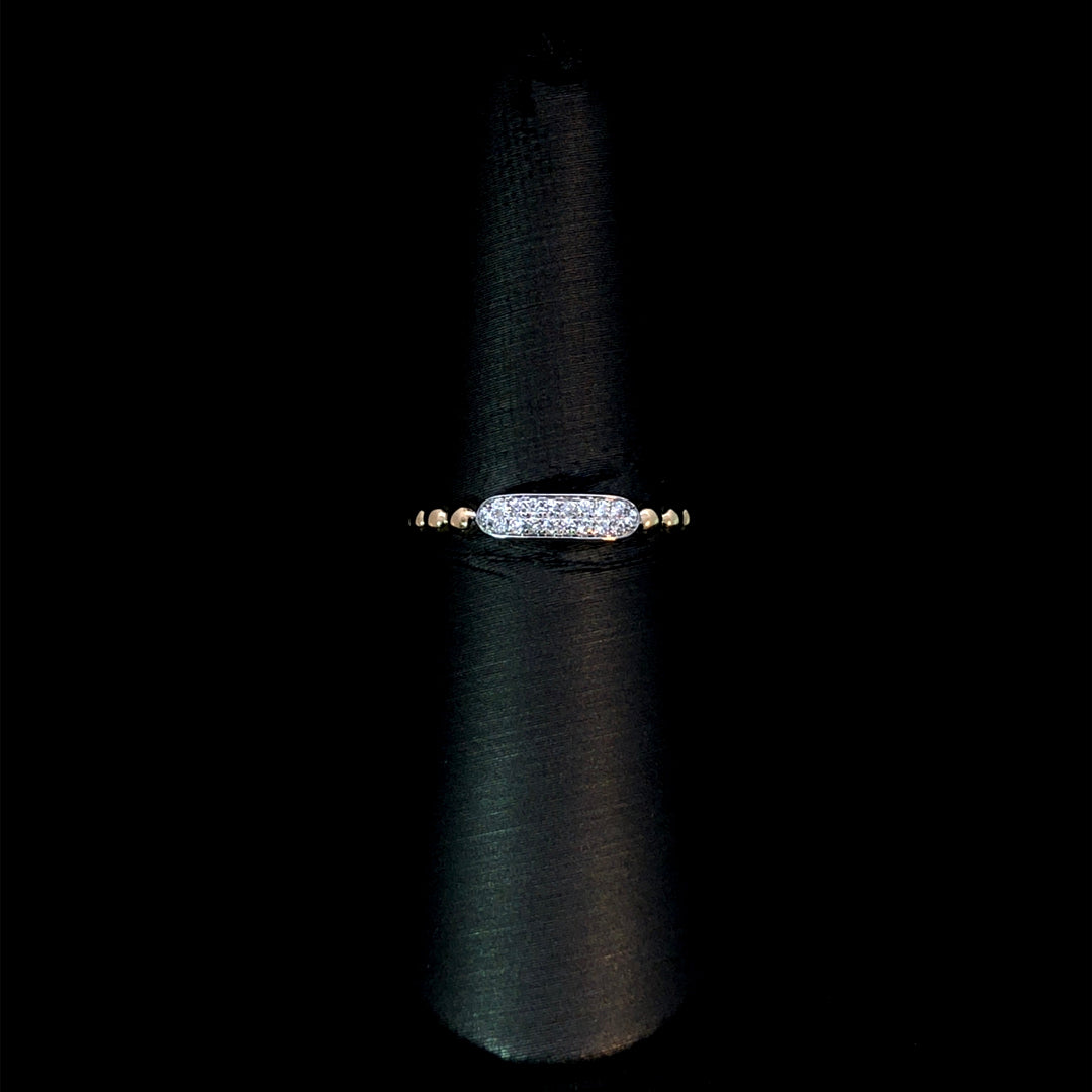 166518 - .09ctw diamond band