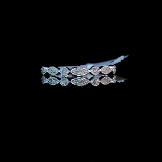 160856 - .12 ctw diamond ring