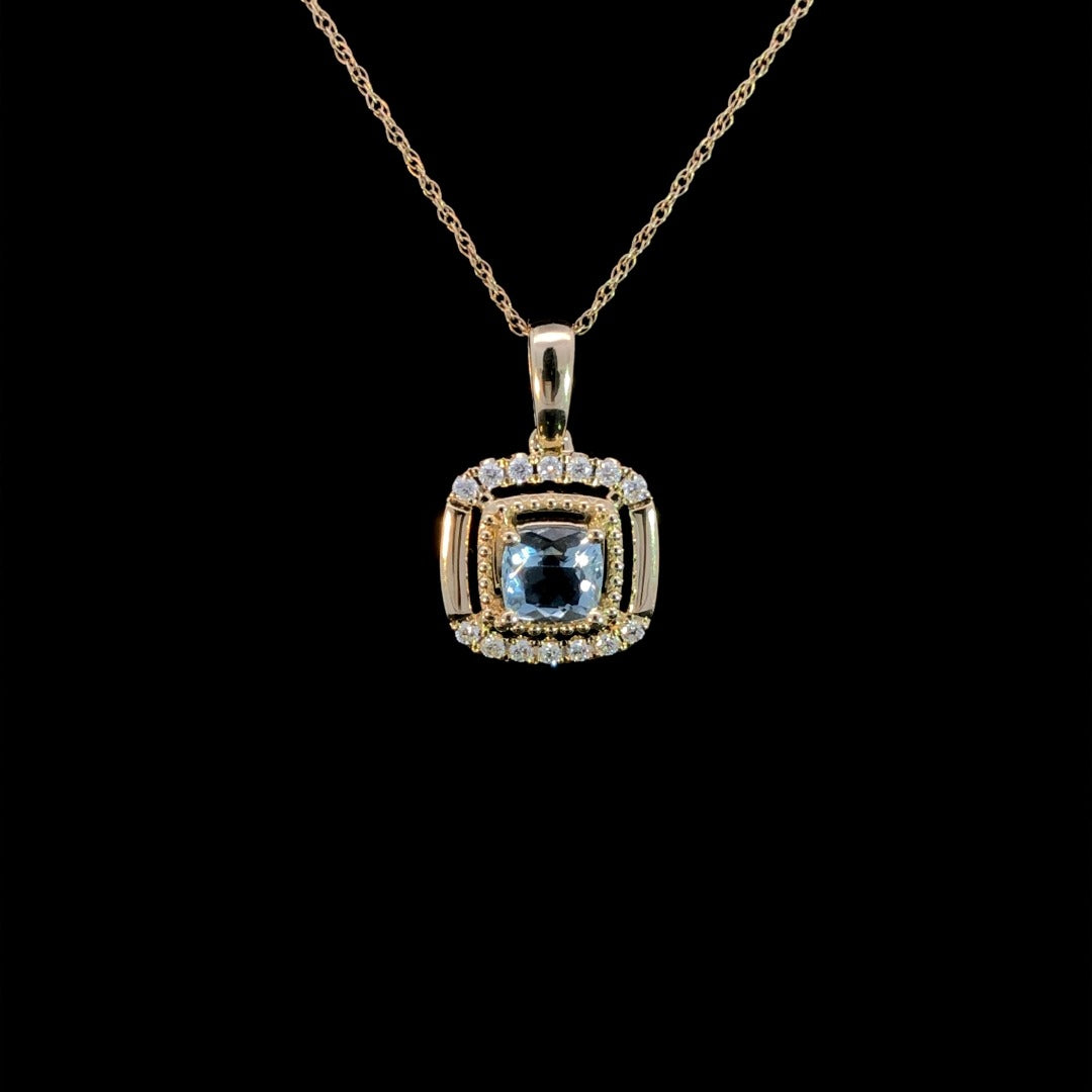 .62 ctw aquamarine and diamond pendant