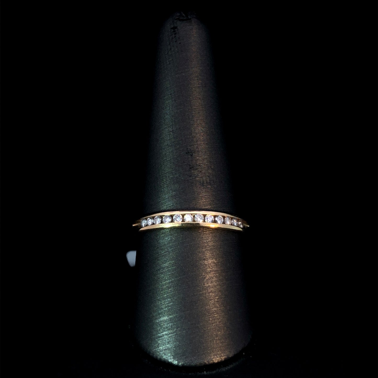 138912 - .25 ctw diamond band