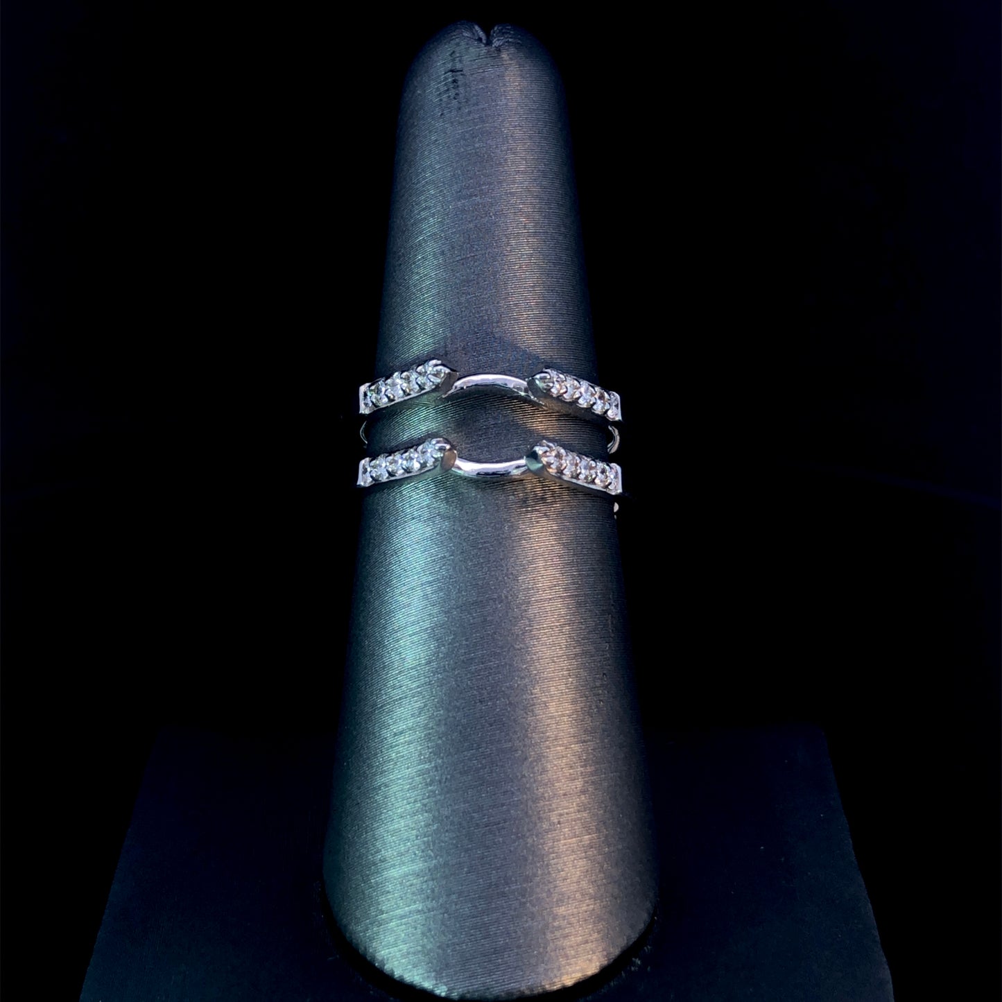 159473 - .50 ctw diamond ring guard